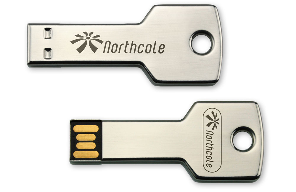 USB Stick Key Lasergravur auf Vorder- und Rückseite