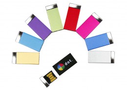 USB Stick Milan in neun Farben lieferbar - Vollfarbdruck oder Lasergravur möglich